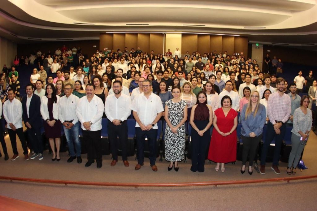 Por una sociedad íntegra: voces y reflexiones en la Jornada Anticorrupción.